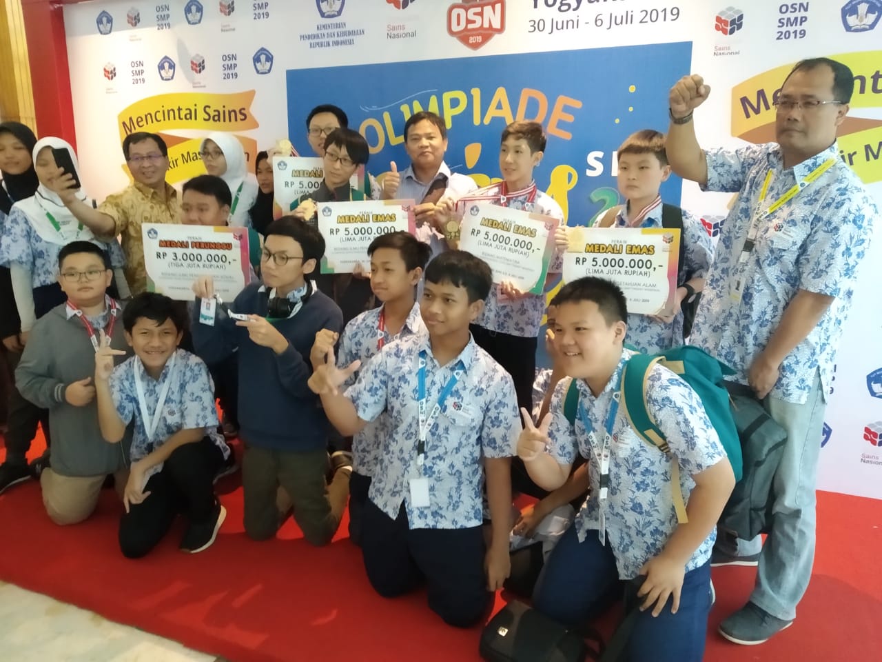 Sabet 4 Emas 2 Perunggu, Banten Juara Umum OSN 2019 Tingkat SMP