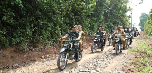 Bareng TNI, Pemkab Serang Buka Jalan Hutan