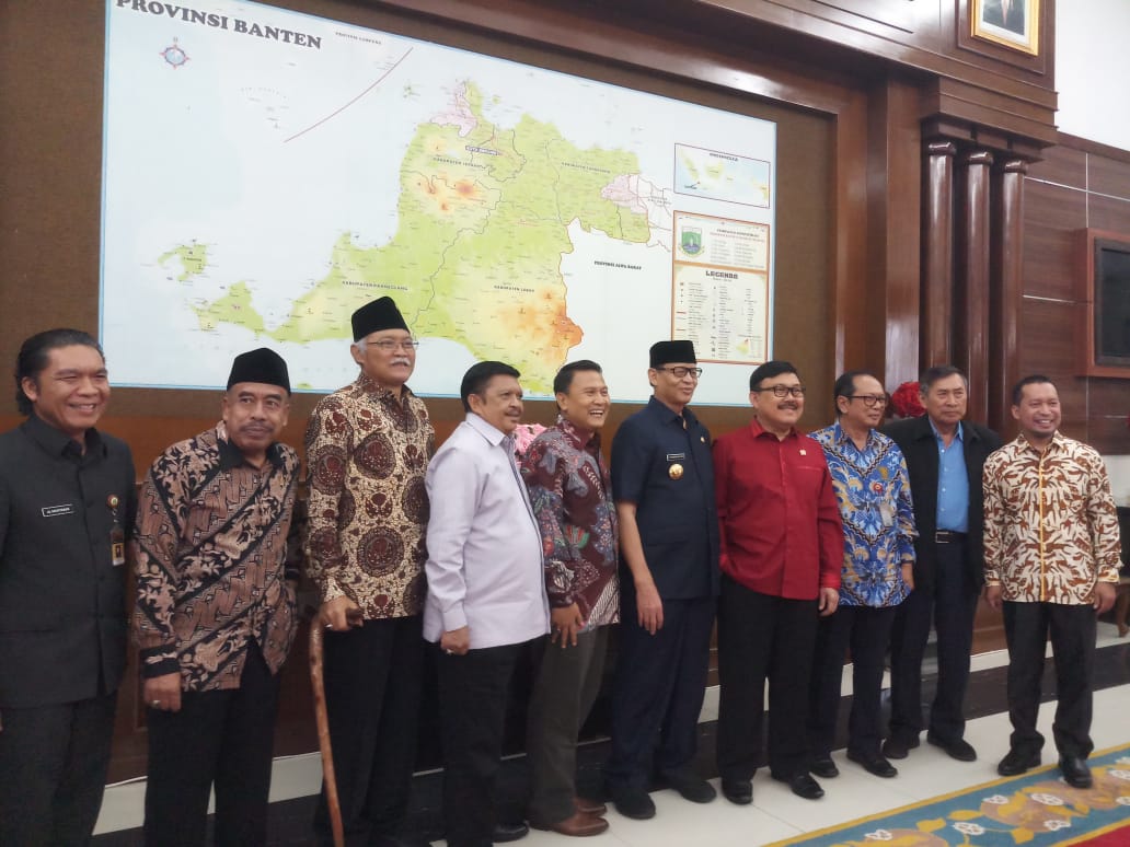 Komisi II DPR RI Dukung Langkah Gubernur Banten Atasi Masalah PPDB 2019