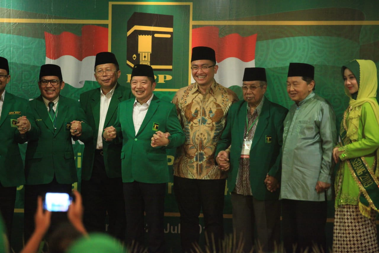 Buka Mukernas PPP ke IV di Serang, Wagub Banten Pukul Gong 10 Kali