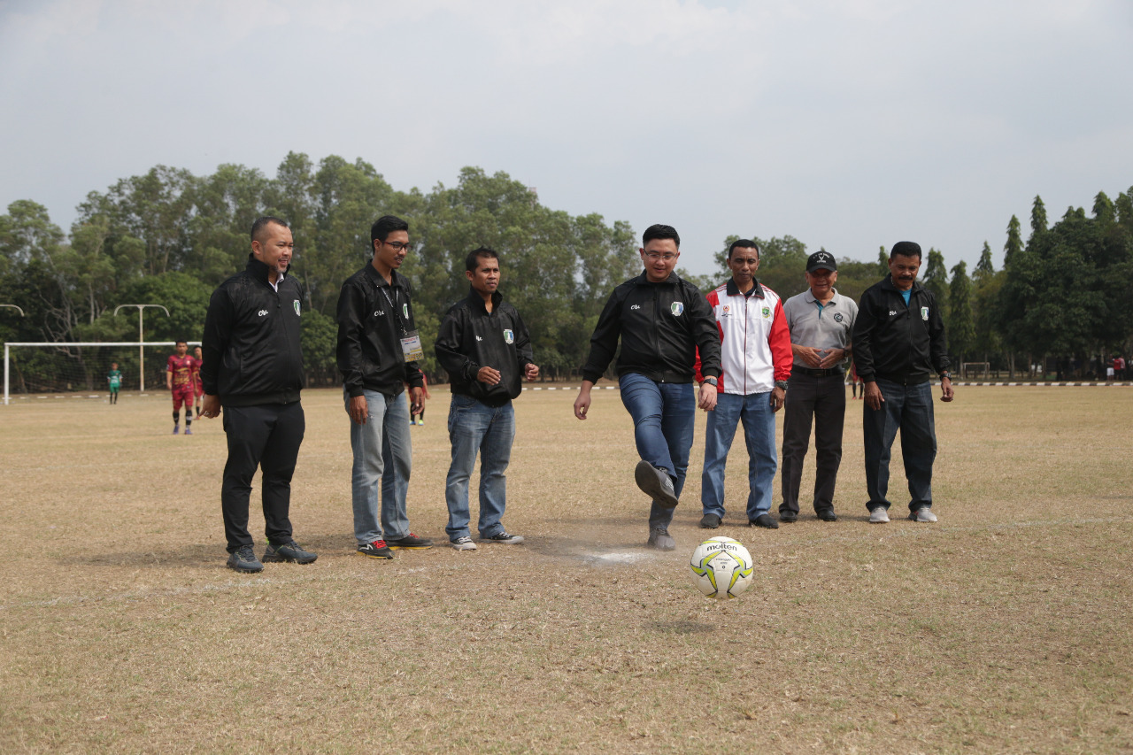 Kick Off Serang Super League, Wagub : Sepak Bola Banten Bisa Maju