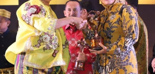 Bupati Serang Terima Penghargaan Kabupaten Layak Anak