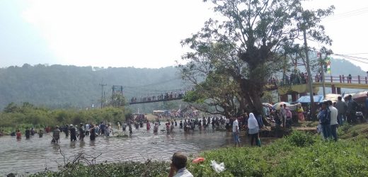 Ngagurah Dano, Tradisi Warga Menangkap Ikan dari Serang