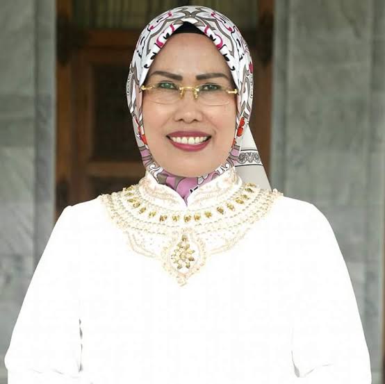 Bupati Serang Berikan Beasiswa Bagi 88 Mahasiswa Berprestasi Dan Tidak Mampu