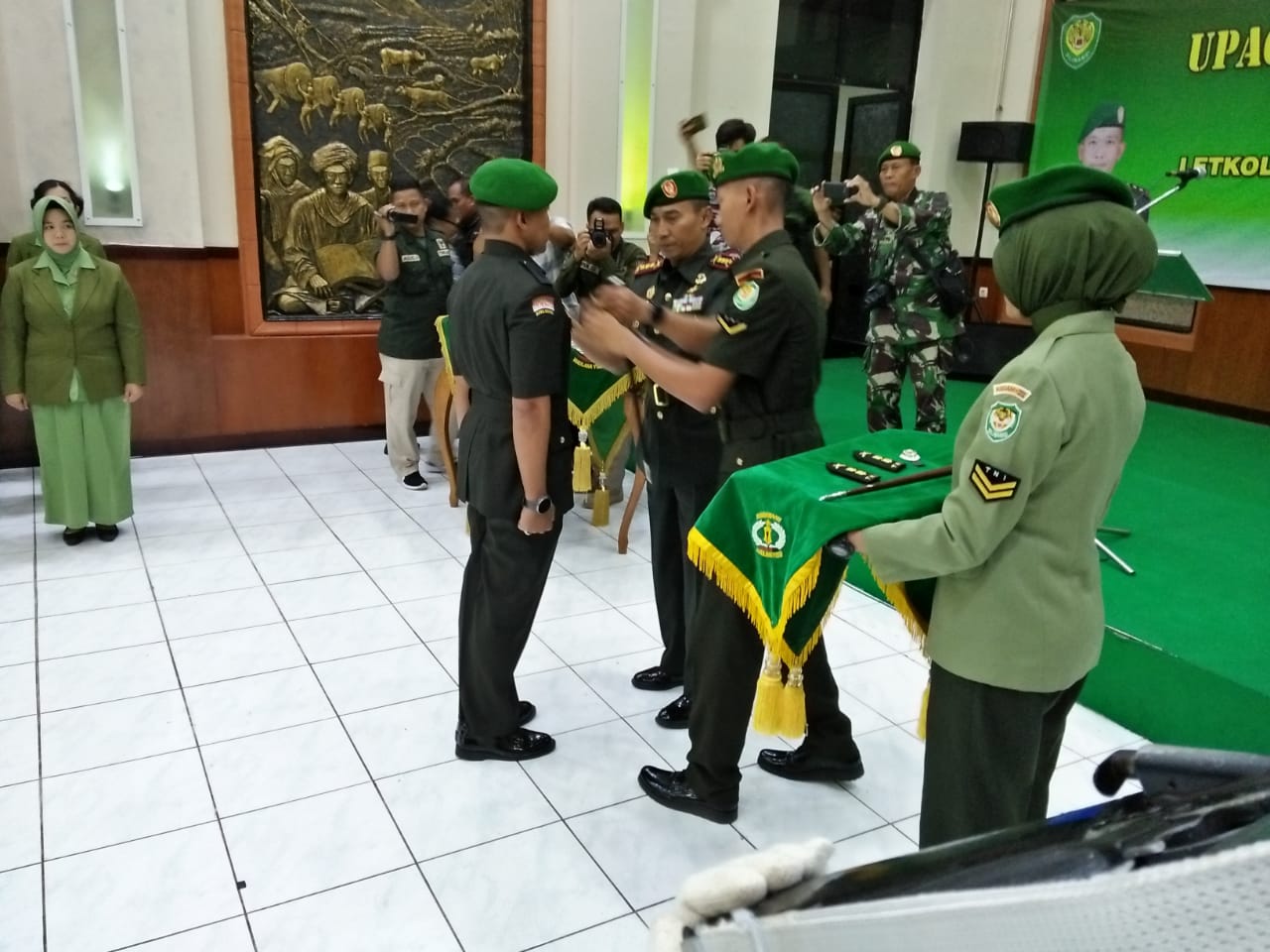 Serah Terima Jabatan Dandim 0602/Serang Berlangsung Di Makorem 064/MY