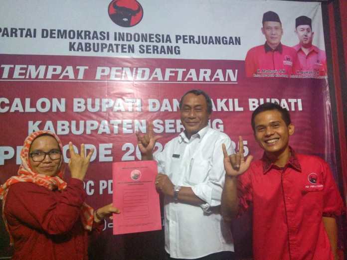Jelang Pilbup Serang 2020, Tatu-Pandji Kompak Daftar ke PDI-P