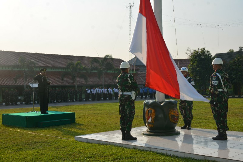 Korem 064/MY Gelar Upacara Peringatan Hari Pahlawan Dan Ziarah Nasional