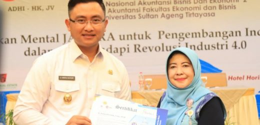 Buka KNABE 2, Wagub Banten Ajak Mahasiswa Ekonomi Garap UKM Go Digital