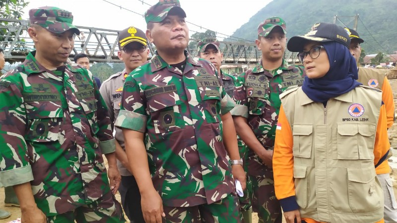 Pasca Banjir Dan Longsor Pangdam III/Siliwangi Kunjungi Wilayah Lebak