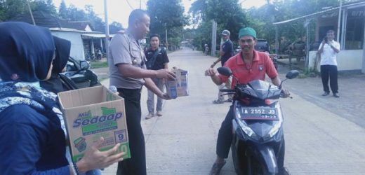 Polsek Bojong Dan PMZ3 Galang Dana Untuk Korban Bencana Alam Lebak