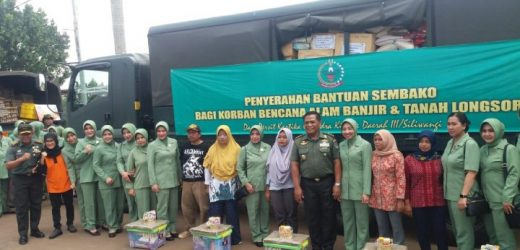 Kunjungi Baduy, Pangdam III/Siliwangi Disambut Angklung Buhun