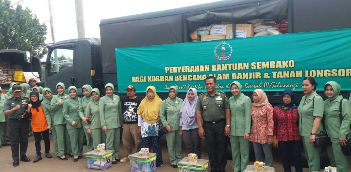 Kunjungi Baduy, Pangdam III/Siliwangi Disambut Angklung Buhun