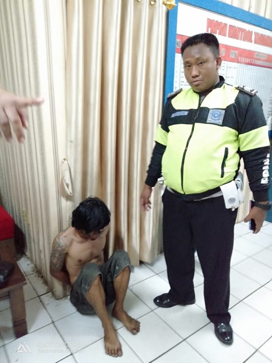 2 Personil Satlantas Polres Serang Ringkus Pelaku Curanmor di Mini Market
