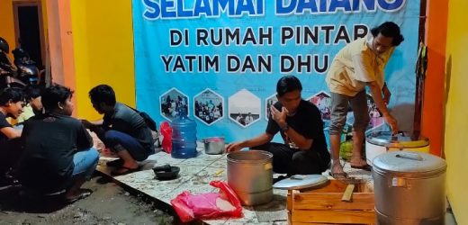 Cilegon Dikepung Banjir, RPYD Al-Ikhlas Bagikan Ratusan Nasi Kepada Warga