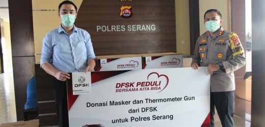 Bantu Pencegahan Penyebaran Pandemi Covid-19, DFSK Serang Berikan Bantuan APD ke Polres Serang