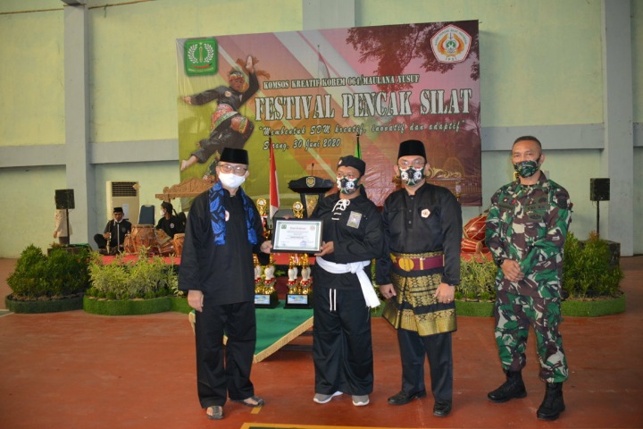 Danrem 064/MY Membuka Festival Pencak Silat