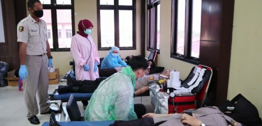 Rangkaian Peringatan HUT Bhayangkara ke 74, Polres Serang Gelar Donor Darah