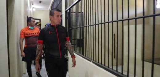 Bersepeda Kapolda Banten Kunjungi Mapolres Serang
