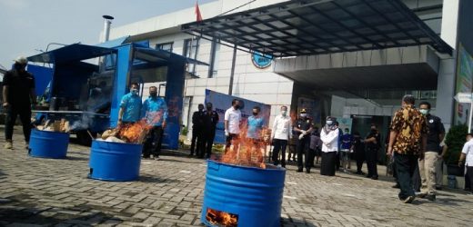 BNNP Banten Musnahkan Barang Bukti Sabu dan Ganja Asal Aceh Dari 4 Tersangka