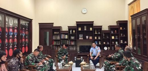 Staf Ahli Menkopolhukam Mengunjungi Korem 064/MY
