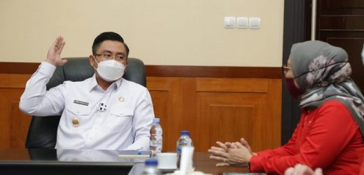 Wagub Andika Minta Telkomsel Perluas Jaringan Internet Hingga Pelosok Banten