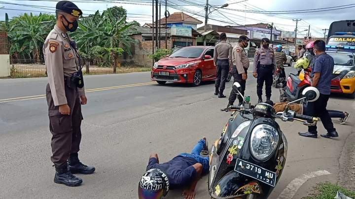 Tidak Pake Masker, Belasan Pengendara Motor Terjaring Operasi Yustisi di Serang Timur