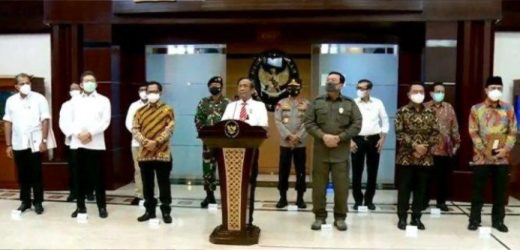 Polisi Larang Masyarakat Gunakan Atribut dan Fasilitasi Kegiatan FPI