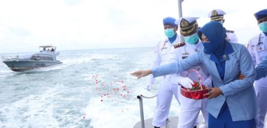 Upacara Tabur Bunga di Laut, Lanal Banten Peringati Dharma Samudera 2021