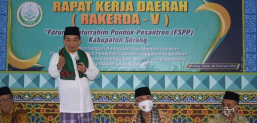 Jazuli Juwaini Harap Pesantren Menjadi Benteng Terakhir Membangun Akhlak Bangsa dan Negara