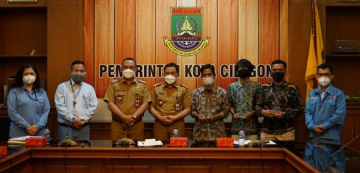 Wali Kota Cilegon Saksikan Penyerahan Krakatau Posco The Hero Award 2020