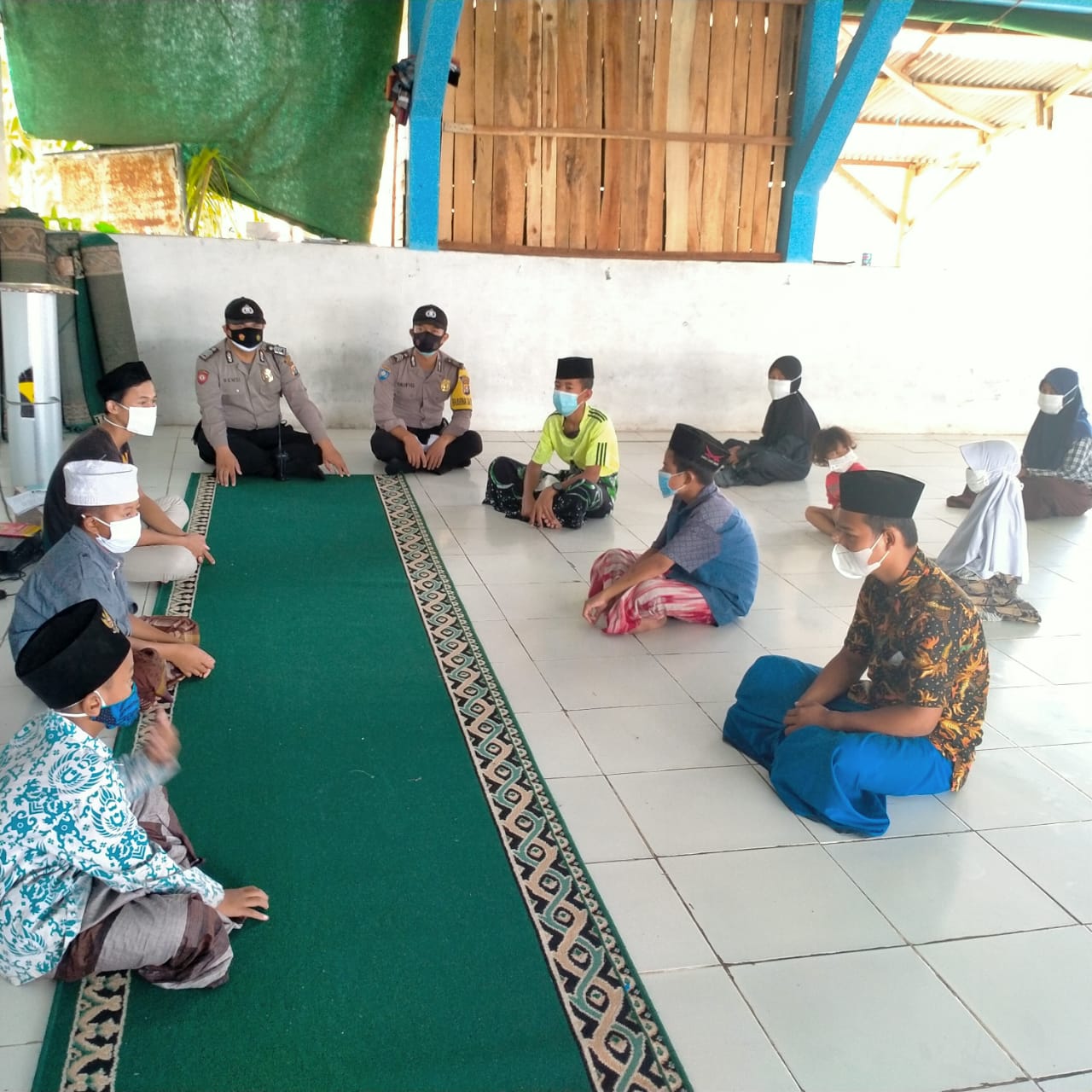 Sinergitas Program Polri, Polsek Kasemen Kunjungi Yayasan Yatim Piatu