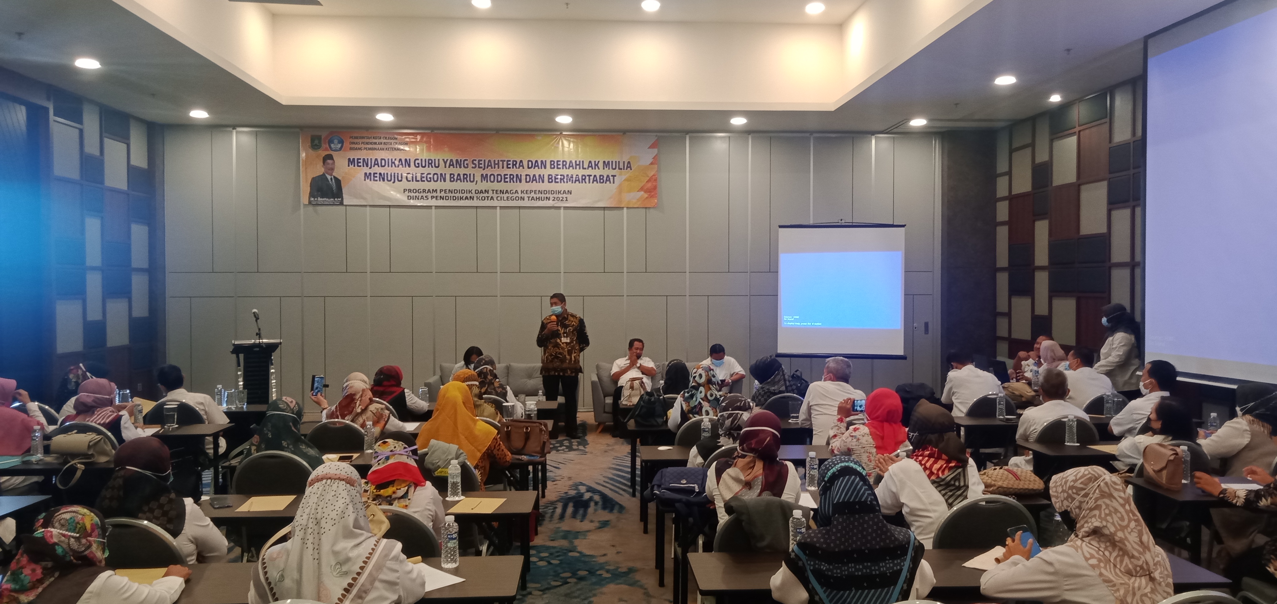 Dindik Cilegon Gelar Verifikasi Dan Validasi Data Tunjangan Guru PNS Non Sertifikasi
