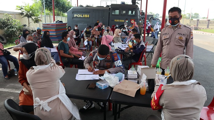 Percepatan Vaksinasi Covid-19, Polres Serang Kembali Gelar Vaksinasi Massal