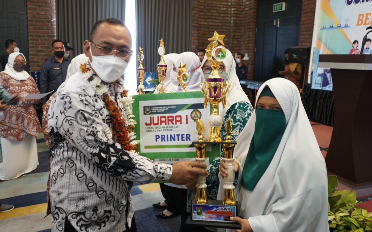 Hari Guru Nasional, Helldy Minta Guru Memiliki Mindset Mengabdi Kepada Anak Bangsa