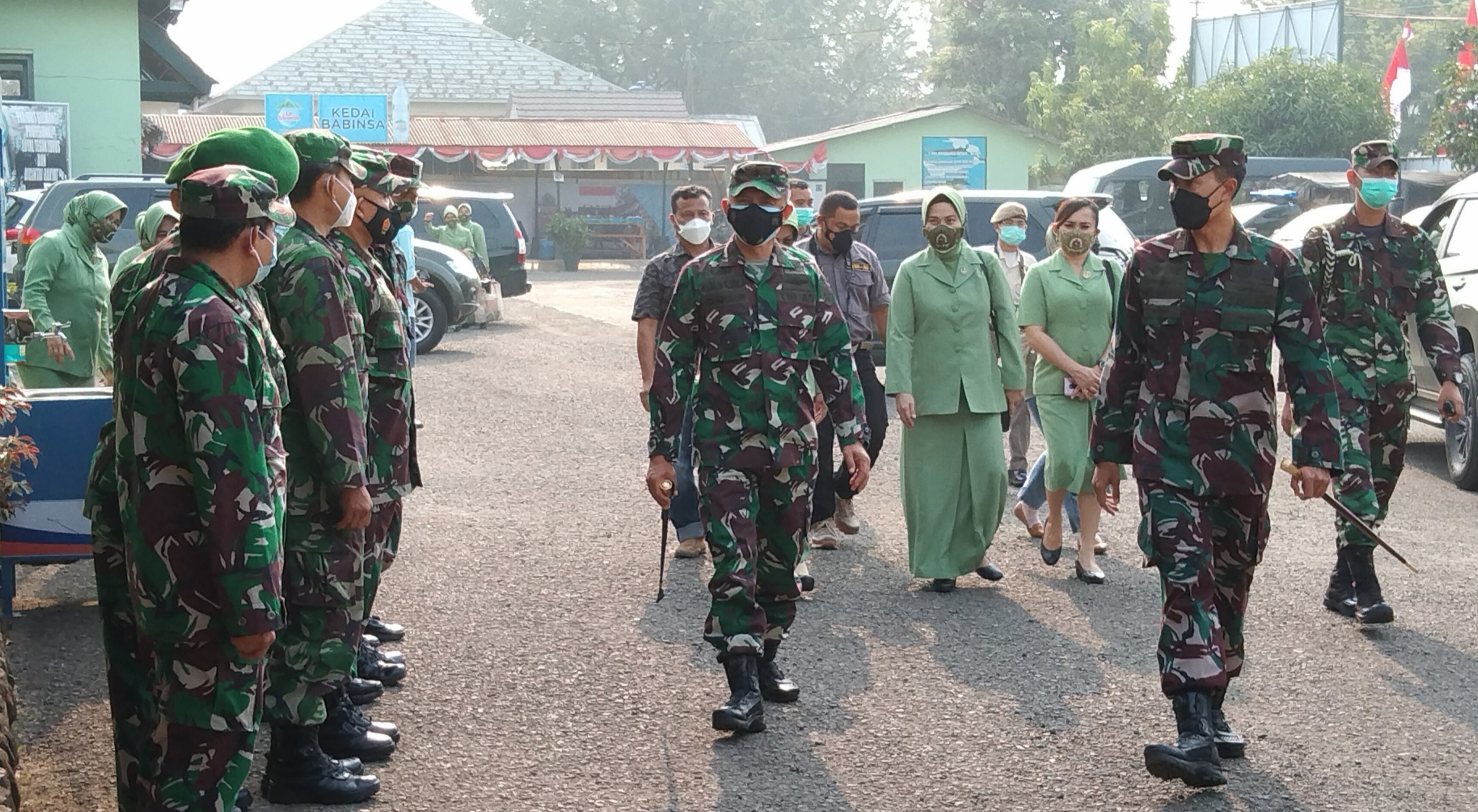 Kunjungan Ke Kodim 0603/Lebak, Danrem 064/MY Dan Istri Pamit