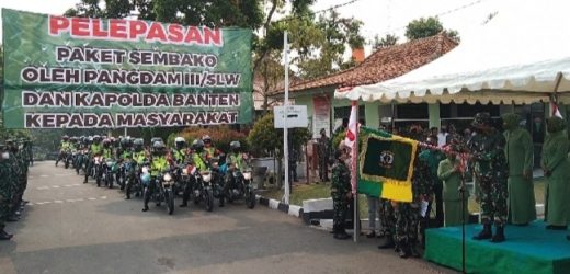 Danrem 064/MY Dampingi Pangdam III/SLW Pelepasan Paket Sembako Untuk Warga Terdampak Covid-19