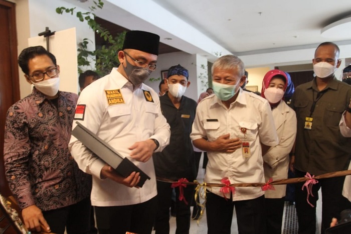 Jajakan Produk Ekraf Banten, Wise Gallery di Hotel Ratu Diresmikan Wagub Andika