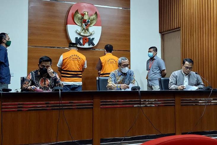 KPK Tahan dan Jebloskan ke Penjara Tersangka Korupsi Lahan SMKN 7 Tangsel, Ini Respon Pelapor