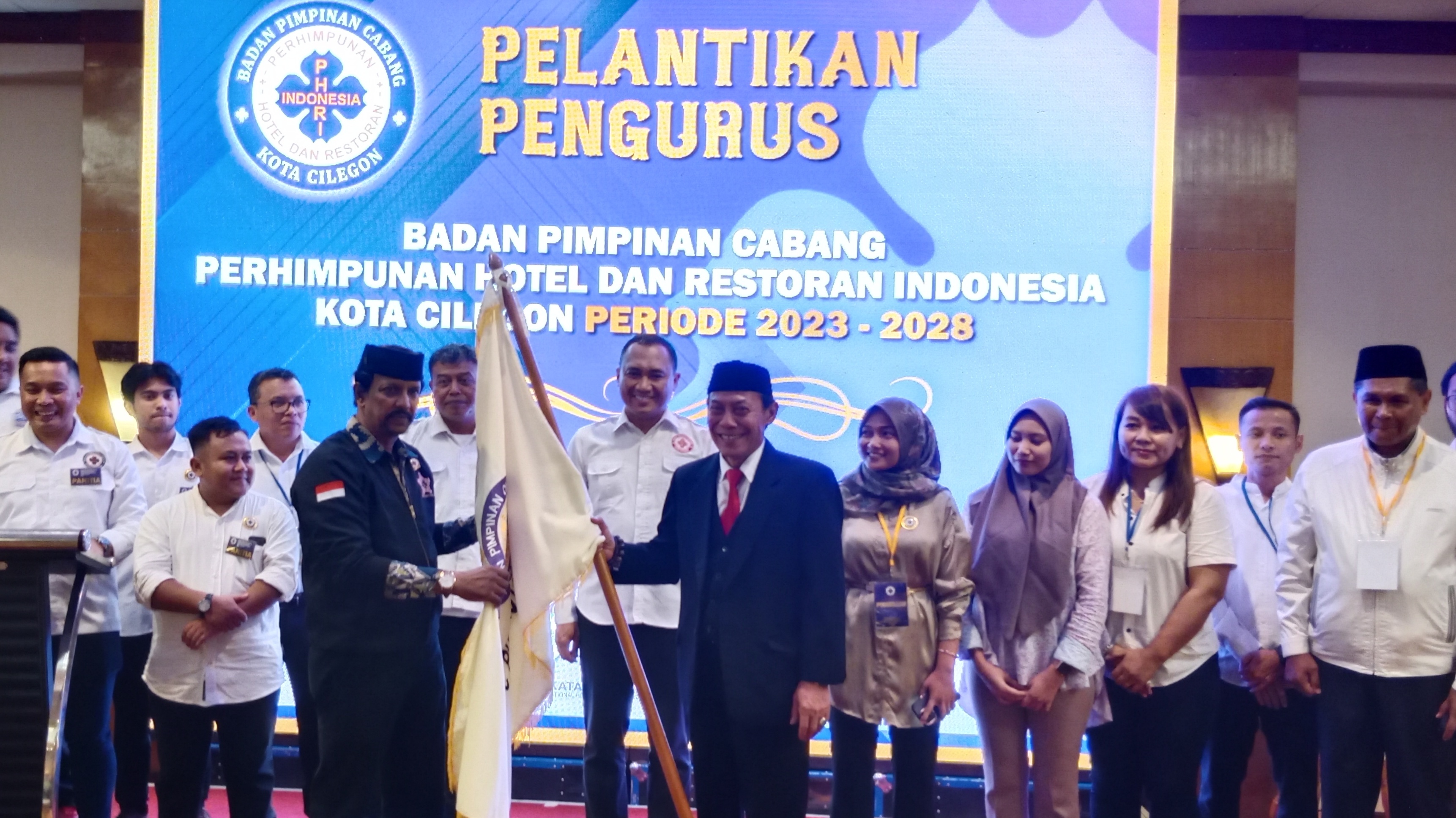 Terpilih Secara Aklamasi, H. Joni Gondang Kembali Jabat Ketua PHRI Cilegon
