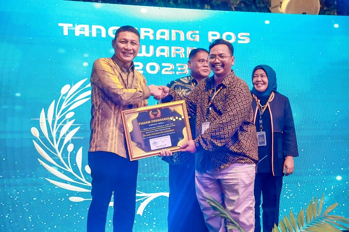 Sekretaris DPRD Banten Raih Penghargaan TangerangPos Award 2023 Kategori ‘The Best Performance Leadership’