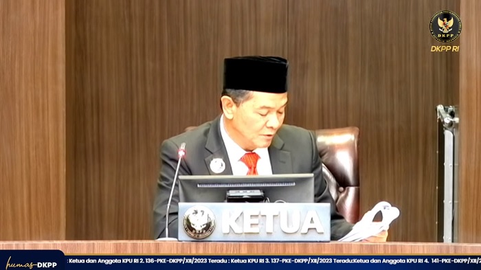 Breaking News: Terima Pencalonan Gibran, Ketua KPU Disanksi Peringatan Keras Terakhir Oleh DKPP