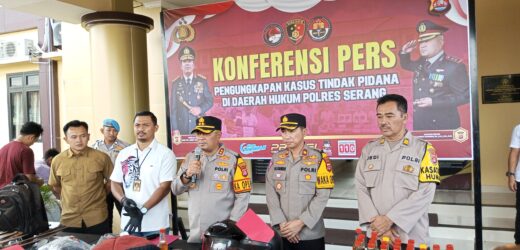 Polisi Amankan 2 Pelaku Pembunuhan Sadis di Tanara, Satu Orang DPO