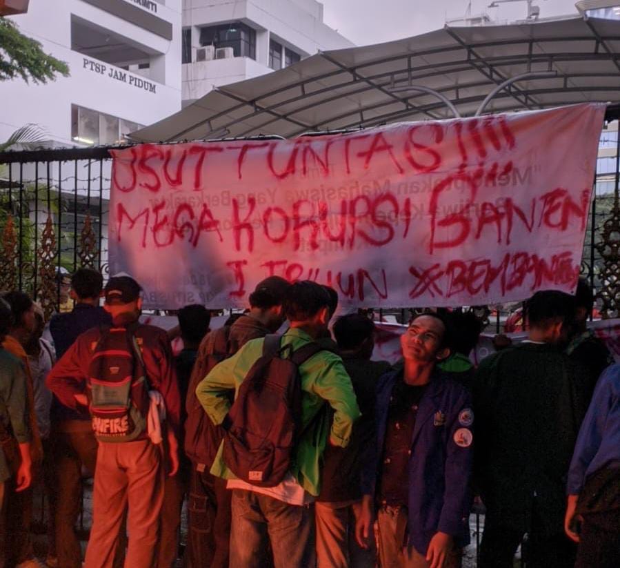 Desak Kejagung Ambil Alih Kasus Situ Ranca Gede, BEM Banten Bersatu Gelar Aksi di Jakarta