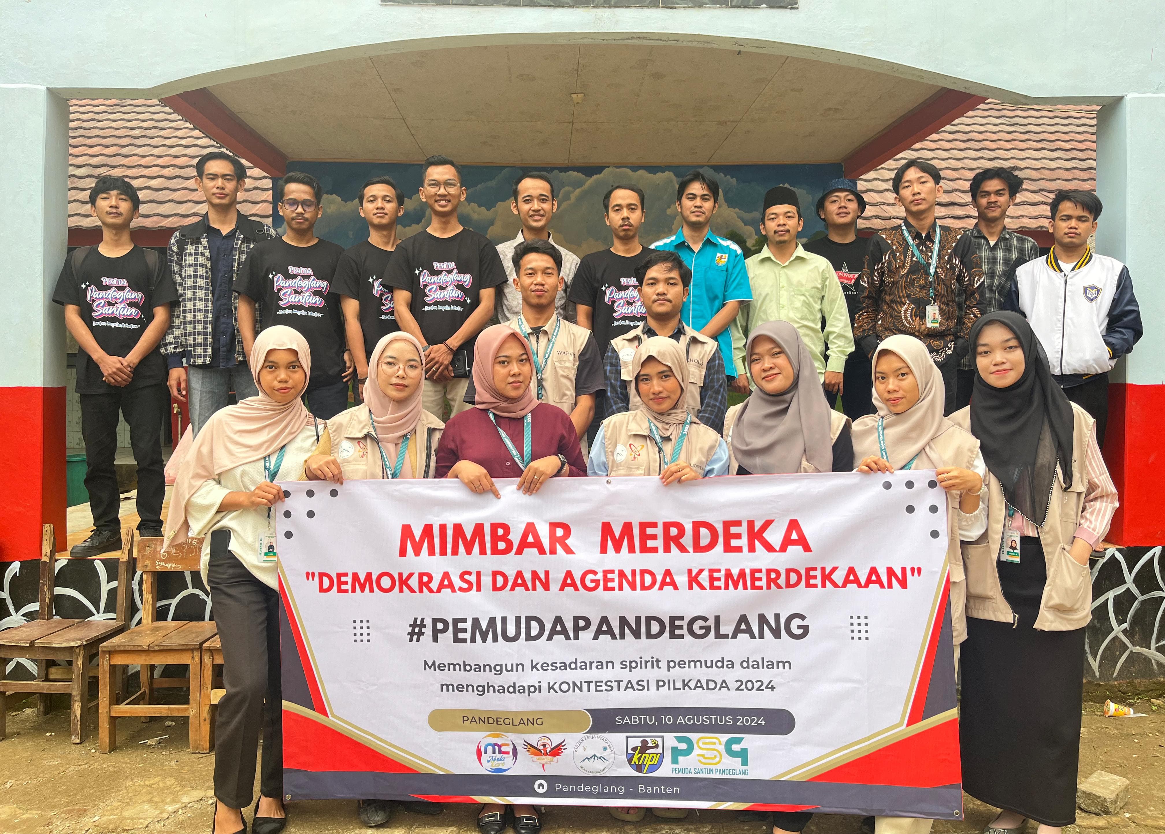Bersama KNPI, KKN 50 UIN Banten Gelar Mimbar Merdeka: Demokrasi dan Agenda Kemerdekaan di Pandeglang