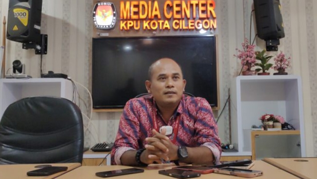 KPU Cilegon Terima Berkas Dokumen Perbaikan Tiga Bapaslon Pilkada 2024