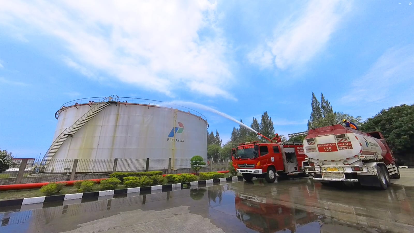 Solusi Inovatif Pemadaman Kebakaran, PT Pertamina FT Tanjung Gerem Hadirkan Mobil Tangki Fire Fusion