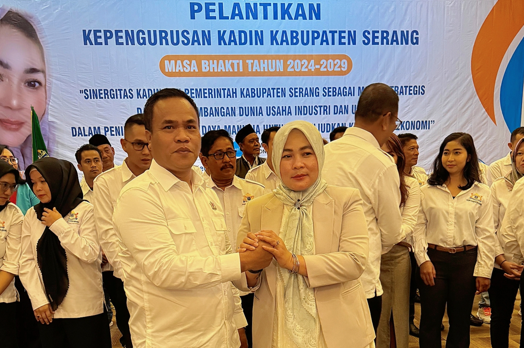 Abah Salim Ucapkan Selamat Kepada Wiwi Yanti Sebagai Ketua Kadin Kabupaten Serang Periode 2024-2029