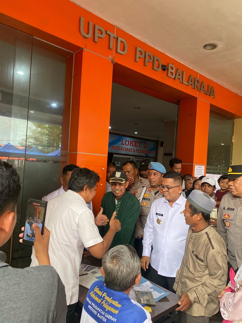 Sidak Samsat Balaraja, Gubernur Banten Tegaskan Tidak Ada Pungli di Pelayanan Masyarakat