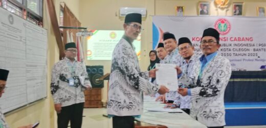 Konfercab PGRI Pulomerak XXIII Tetapkan Fadeli Sebagai Ketua Periode 2025-2030