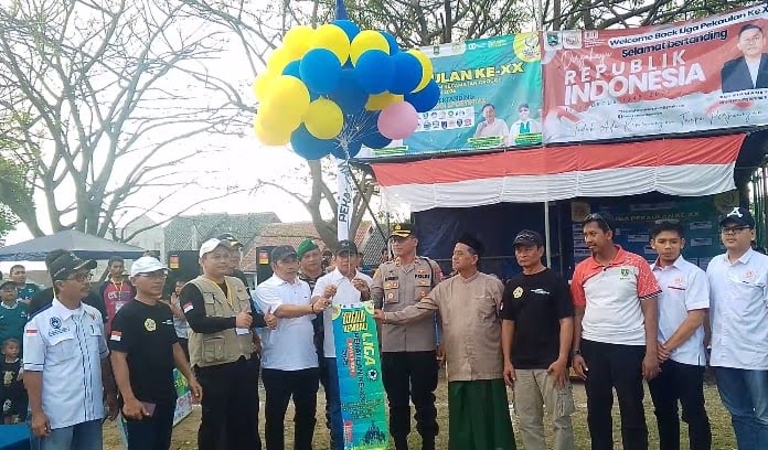 Liga Pekaulan Ke-XX Resmi Dibuka, 17 Tim Ikut Ramaikan Sepak Bola Rawa Arum